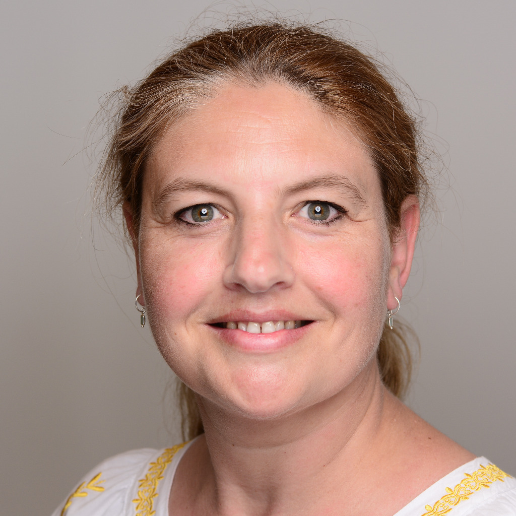 Michaela Amrhein in der Personensuche von Das Telefonbuch