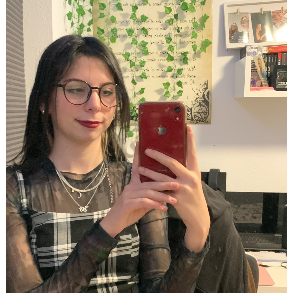 Maya Schnelle - Gestaltungstechnische Assistentin - Berufskollege für ... Maya Schnelle - Gestaltungstechnische Assistentin - Berufskollege für ...