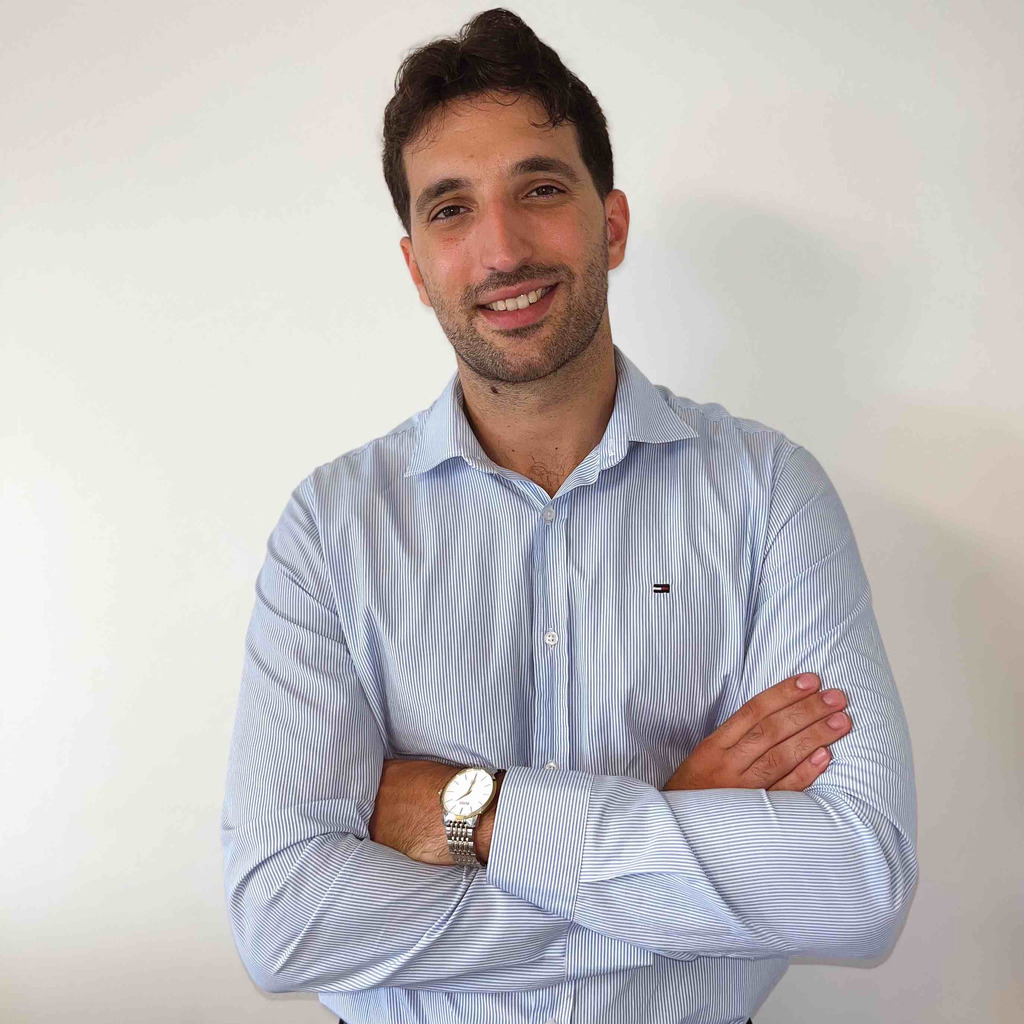 Florian Krasniqi Berater Debeka Versicherungsverein XING