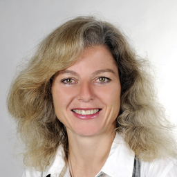 Claudia Bauer