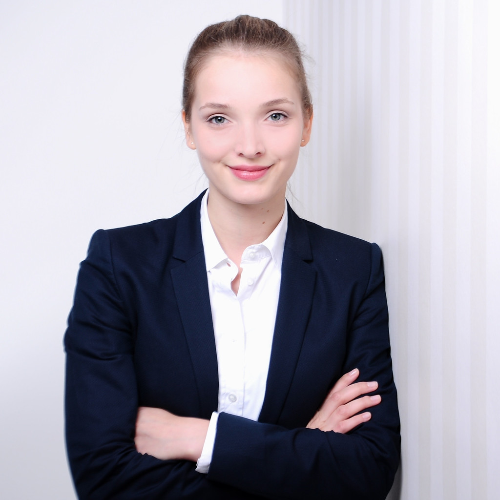 Lena Hansen Strategic Marketing Imperial College London XING