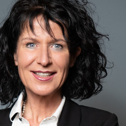 Christine Degenhart