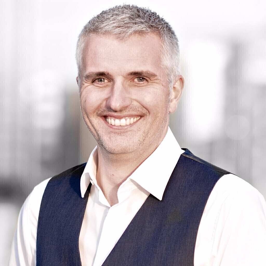 Ingo Diefenau Managing Partner Die Middleman GmbH & Co. KG XING