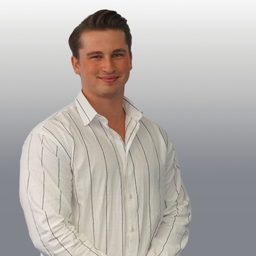 Christopher Reich