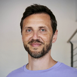 Peter Bauer