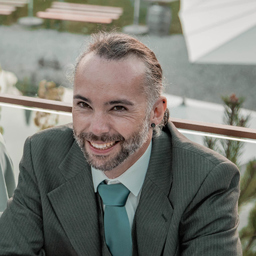 Werner Kapferer
