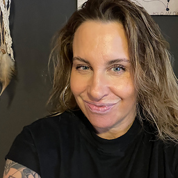 Angi Stiebler