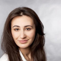 Demet Akkus