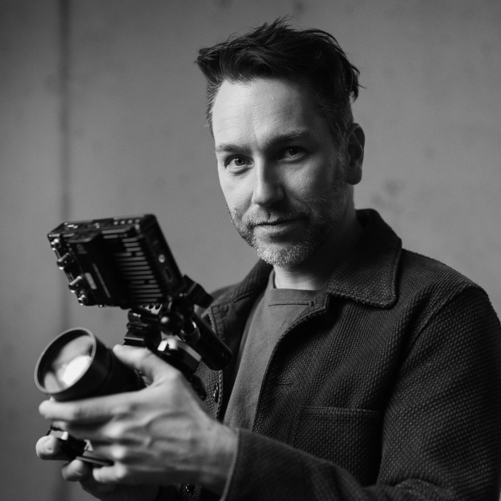 Robert Richter Videojournalist, Produzent & Filmemacher monotv XING
