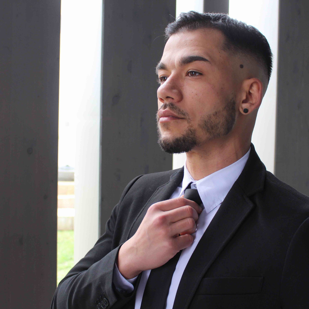 Filip Dumler Personaldisponent I.K. Hofmann GmbH XING