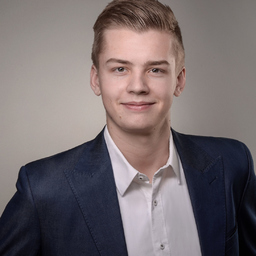 Lennart Stuhr