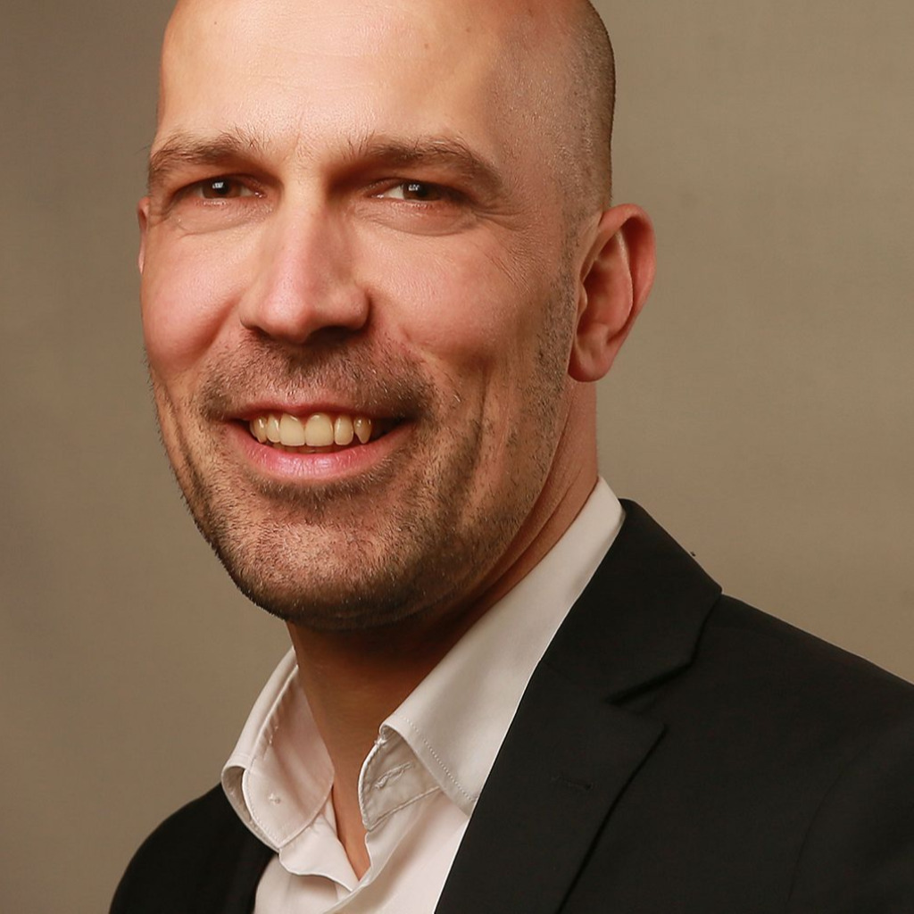 Dr. Joseph Strasser Berater für verantwortungsvolle Lieferketten Responsible Supply Chain