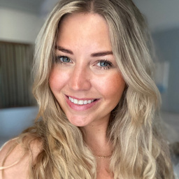 Carina Weidner