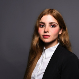 Mahnaz Ghouchani