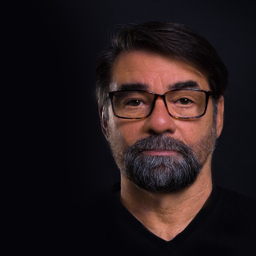 Roger De Castro