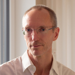 Dr. Bernd Lackinger