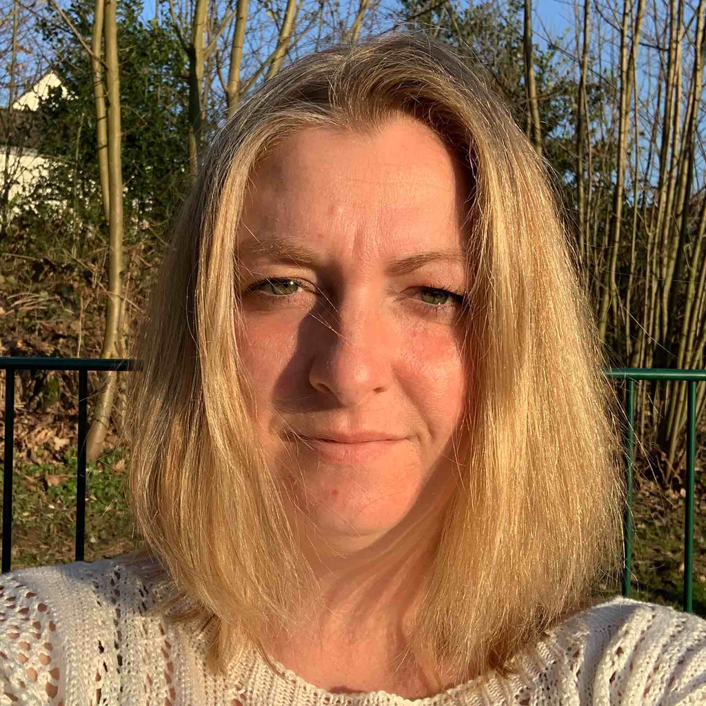 Siria Palmieri Kaufmännischer Angestellter BARMER XING