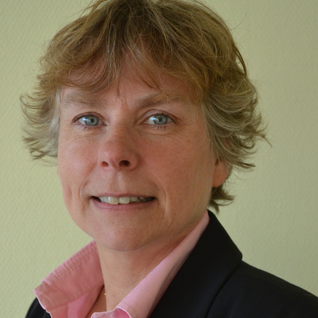 Sabine Schreiber Manager General Affairs & HR Mitsubishi