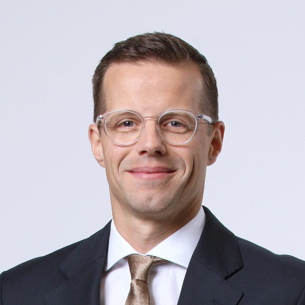 Philipp Hammer Group Head Talent Acquisition And Employer Branding Vp Bank Ag Xing