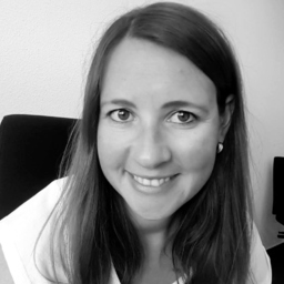 Julia Wöstmann