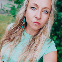 Anne Schmidt