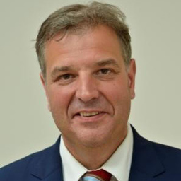 Dr. Ralf Schweer