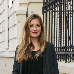 Vanessa Urbanowicz Struk
