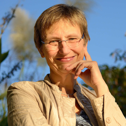 Dr. Elisabeth Niemoeller