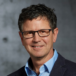 Dr. Martin Roswag