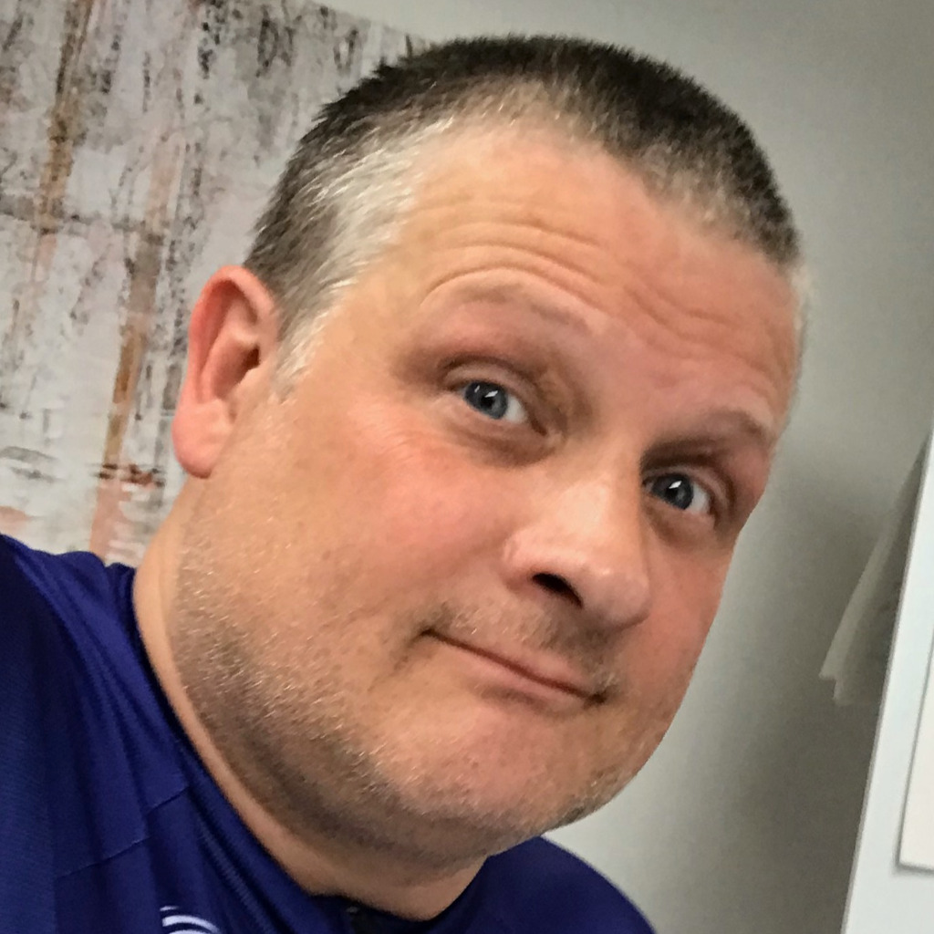 Mag. Gordon Charlton Business Development and Sales Exec Glencraft