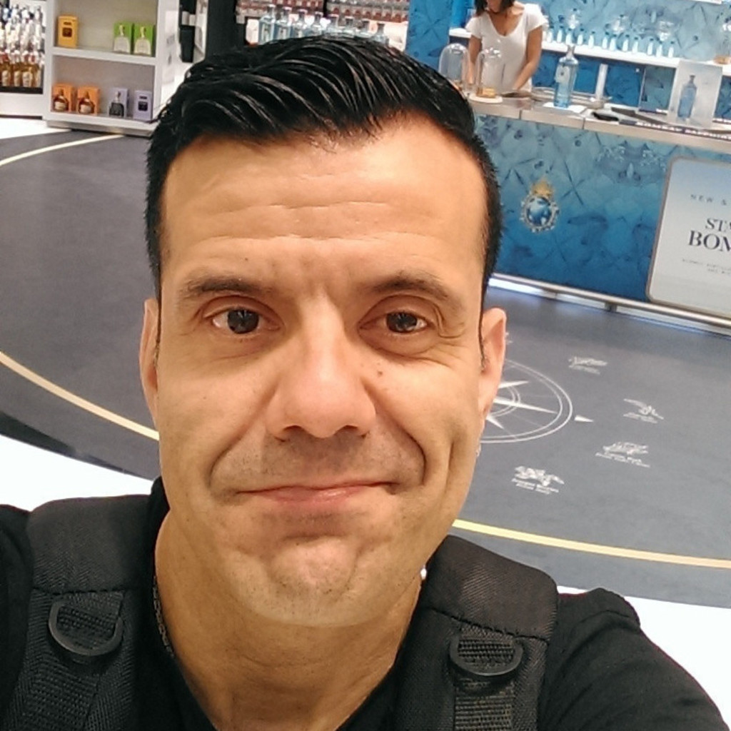 Antonio Mercado Betriebsleiter The Strike XING