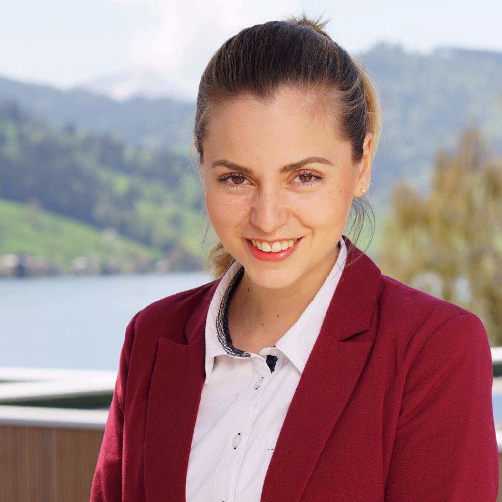 Stefanie Gehrig Verkaufsassistentin / Sachbearbeiterin Kundendienst