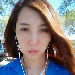 Elina Dong