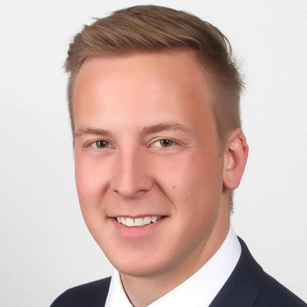 Leon Sebastian Becker Audit Senior Ernst and Young GmbH XING