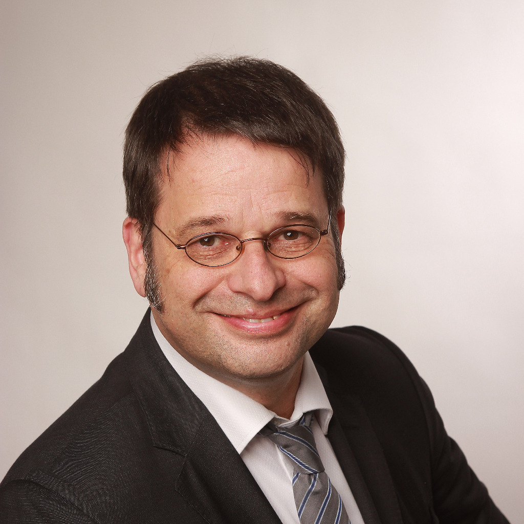 Oliver Kujer Anwalt Anwaltskanzlei Kujer, Jasperallee 35a, 38002