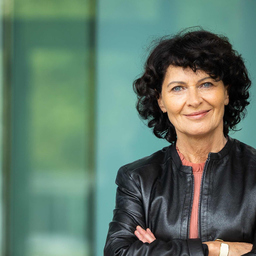Iris Thorwirth