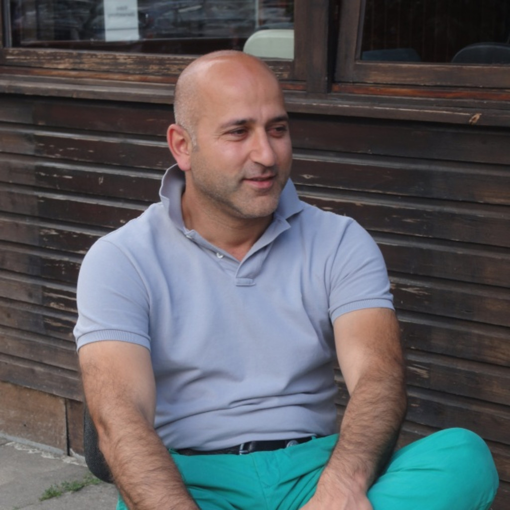 Reza Ahmadian Kaufmann Automibile XING
