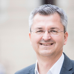 Dr. Josef Missethon