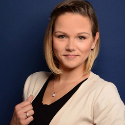 Elisa Kuhn