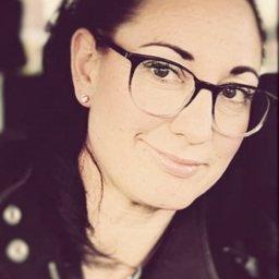 Nadine Ecks