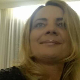 Elena Cozari