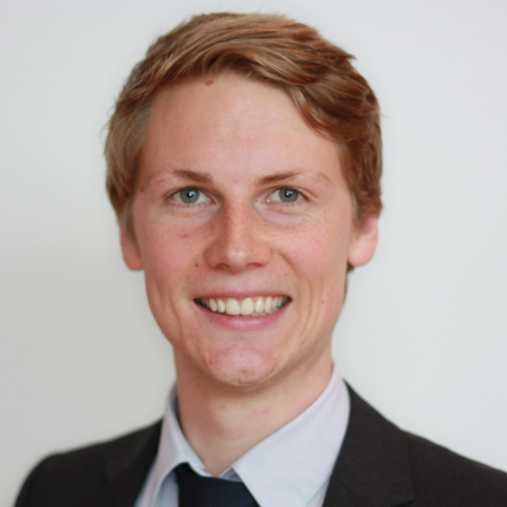 Julian Reppel Associate Software Product Consultant Siemens