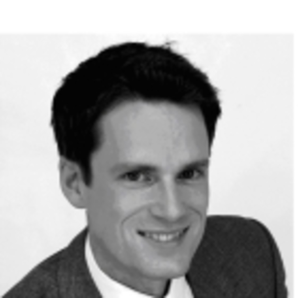 Dr. Jan Eickhoff Head of Assay Development and Screening Lead