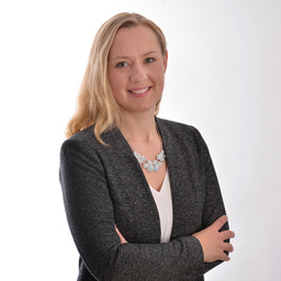 Dr. Julia Orth