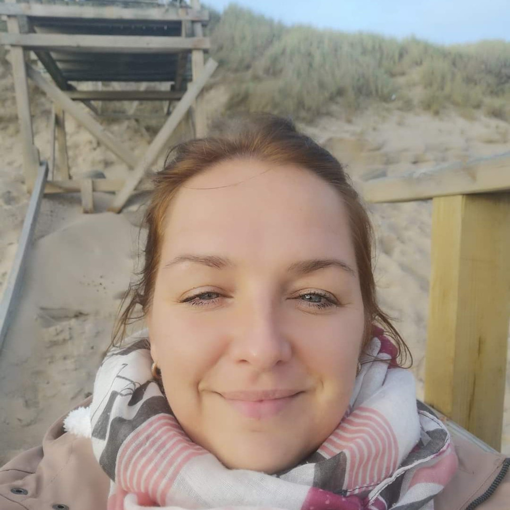 Jolanta Budnicki Sachbearbeiterin Kundenbetreuerin 