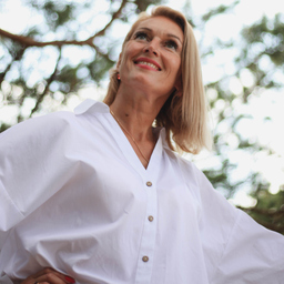Mag. Kristine Simsone