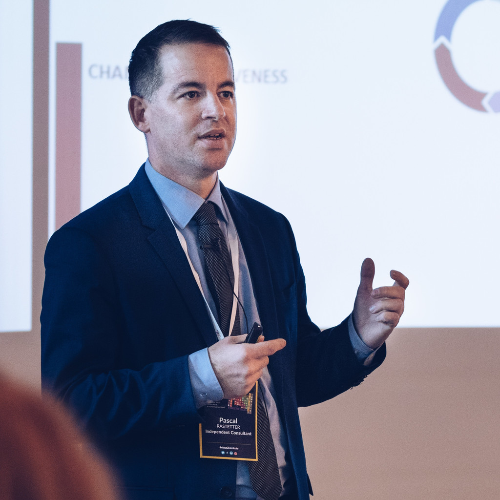 Rastetter aus Berlin in der Personensuche von Das Telefonbuch