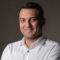 Navid  Nejati 