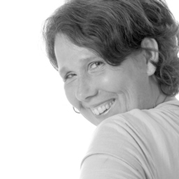 Beate Hanhart-Jensen