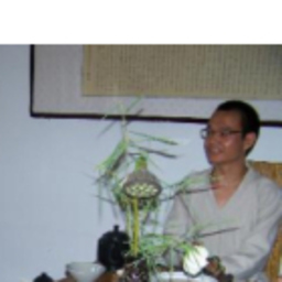 Dr. 恩位 茶